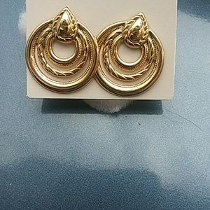 Avon Stylish hoop pierced earrings with surgical